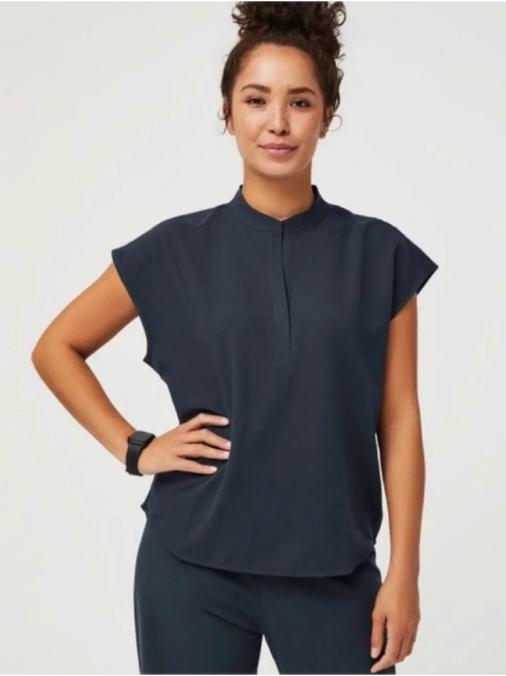FIGS Women's Rafaela Oversized Scrub Top - Night Sky - Size Small - Picture 4 of 6